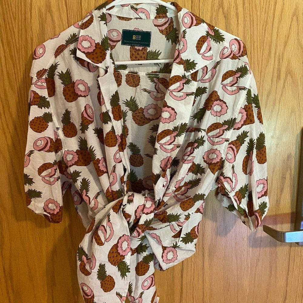 Pineapple Button down